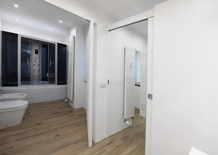 Apartment La Galleria Milan