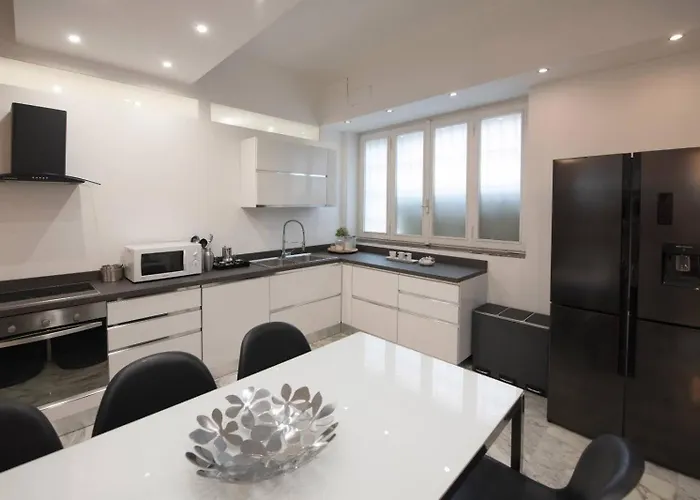 Apartment La Galleria Milan