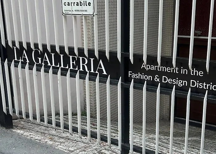 Apartment La Galleria Milan